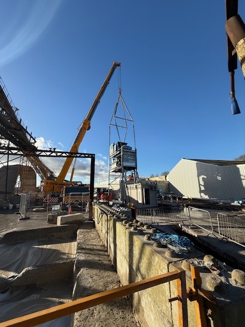 liebherr 4